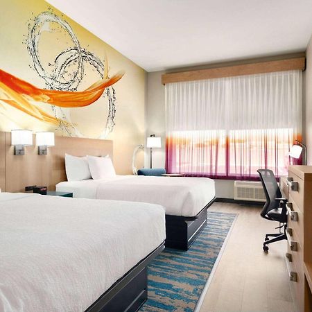 La Quinta Inn & Suites By Wyndham San Antonio Seaworld Lafb Exteriér fotografie