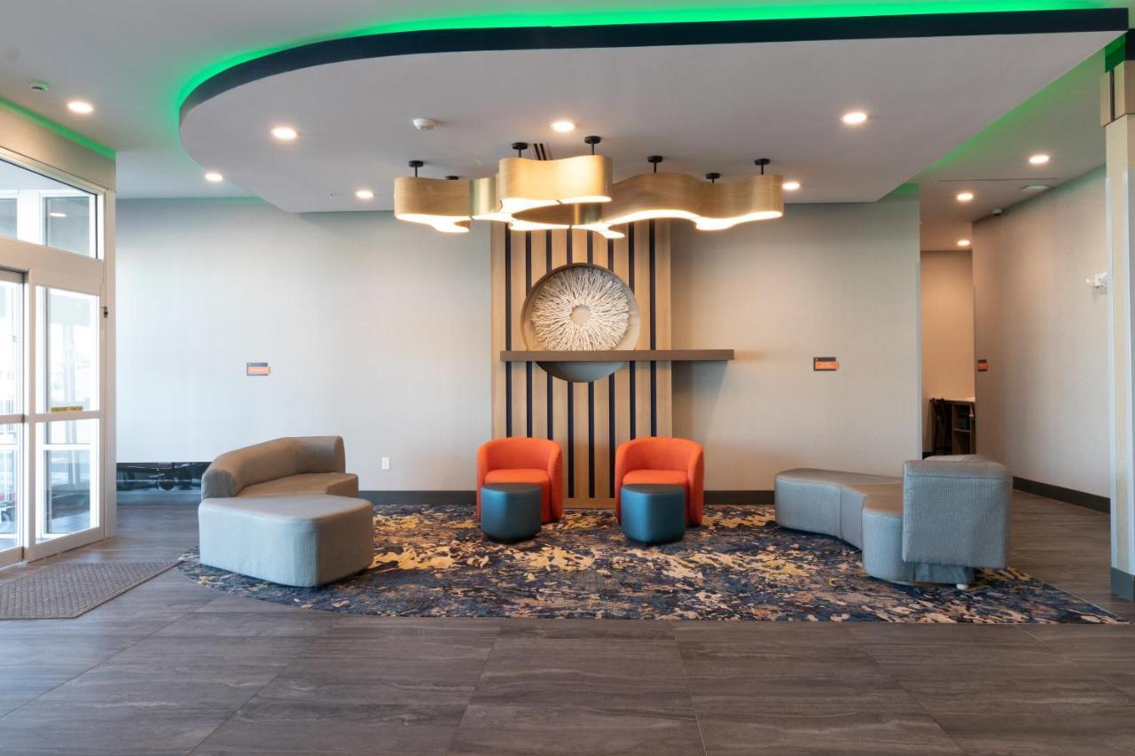 La Quinta Inn & Suites By Wyndham San Antonio Seaworld Lafb Exteriér fotografie