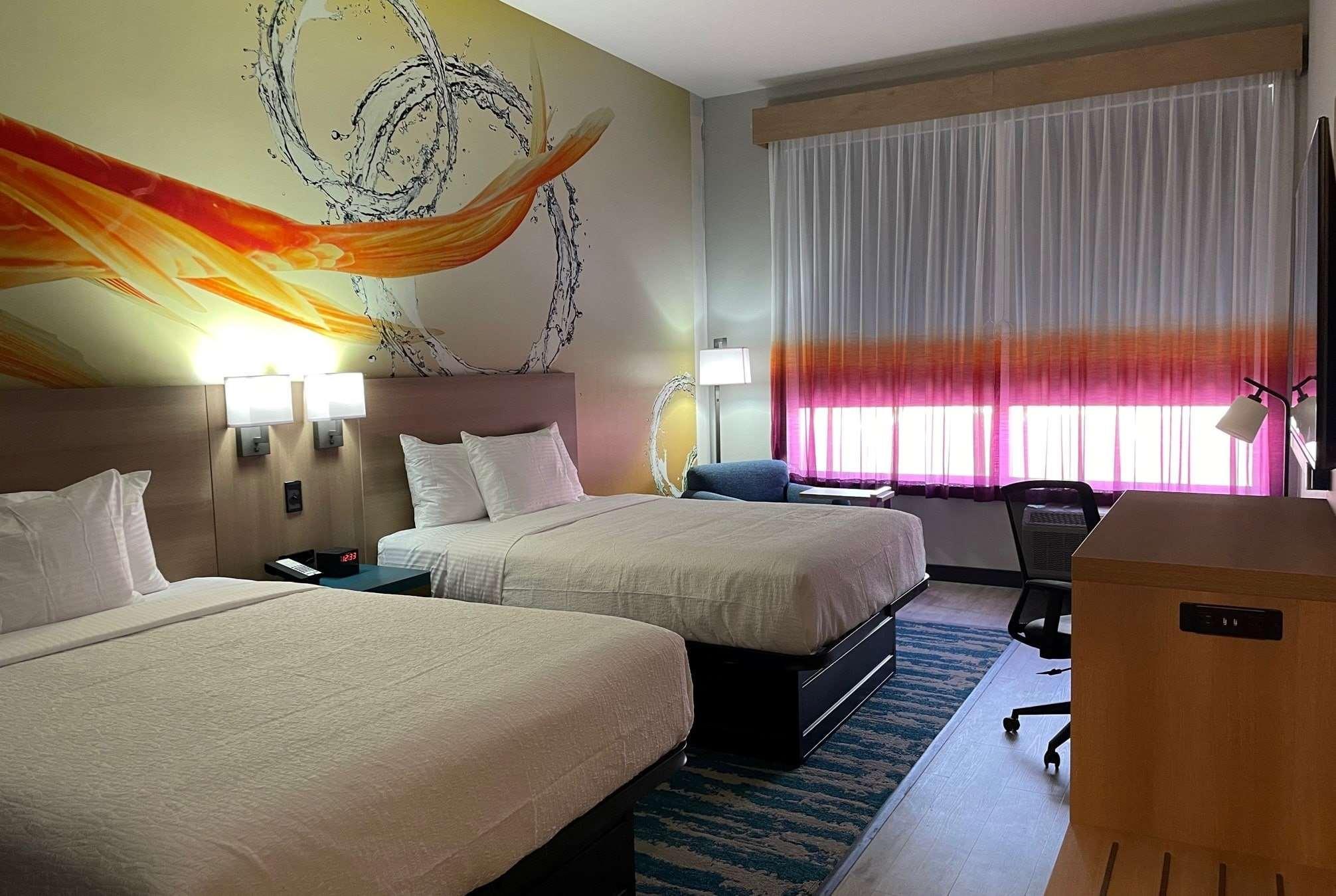 La Quinta Inn & Suites By Wyndham San Antonio Seaworld Lafb Exteriér fotografie